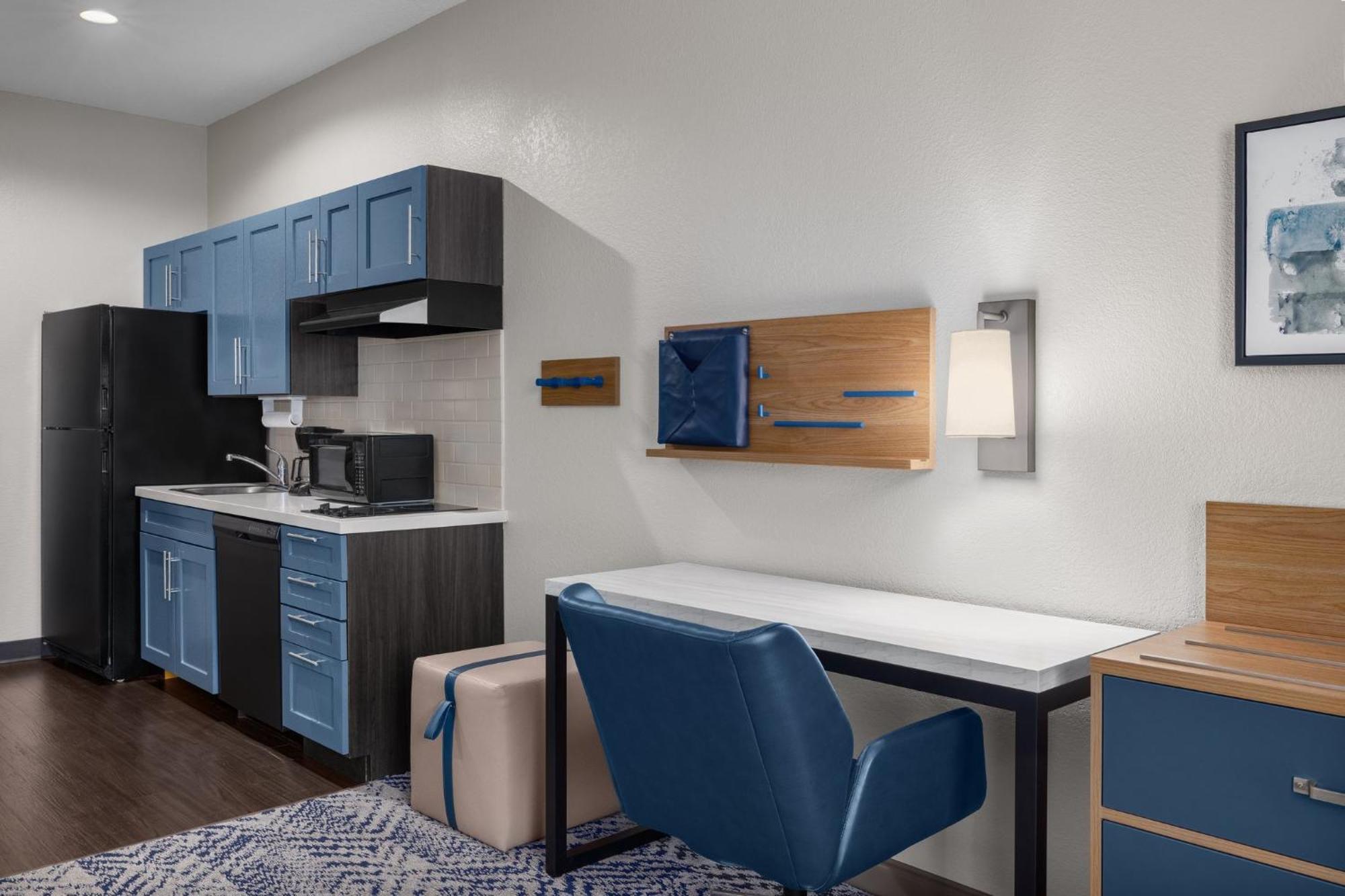 Candlewood Suites Alexandria By Ihg Zewnętrze zdjęcie